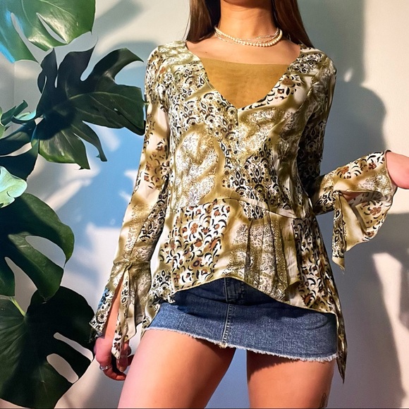 Y2K Earthtone Multi Pattern Paisley Flare Sleeved Mesh V-Neck Long Sleeve Blouse - Picture 1 of 5